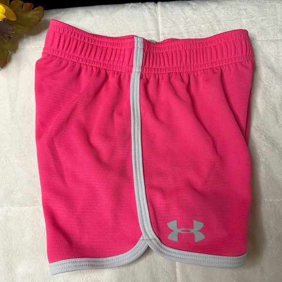 NWOT Under Armour Heat Gear Jersey Running Athletic Pink Shorts - Picture 4 of 4